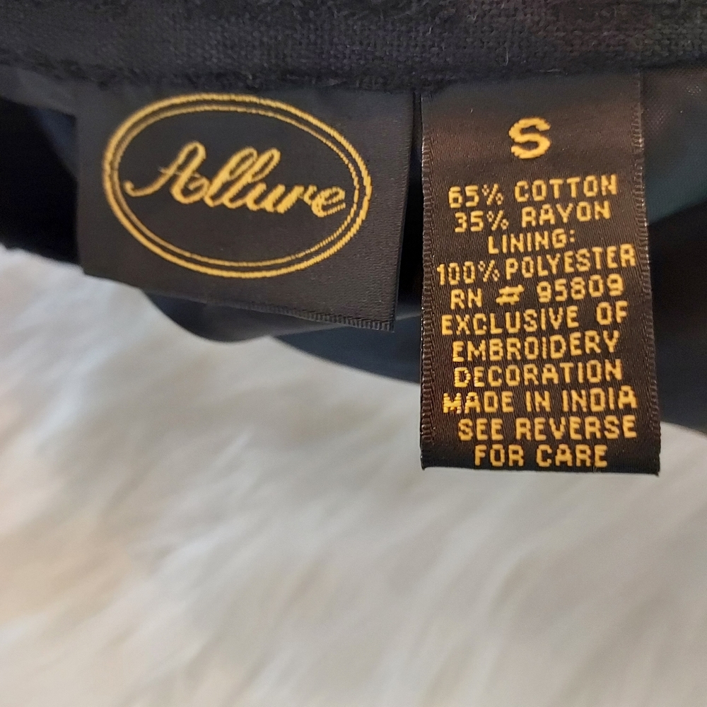 Allure Embroidered Jacket. - Picture 9 of 13